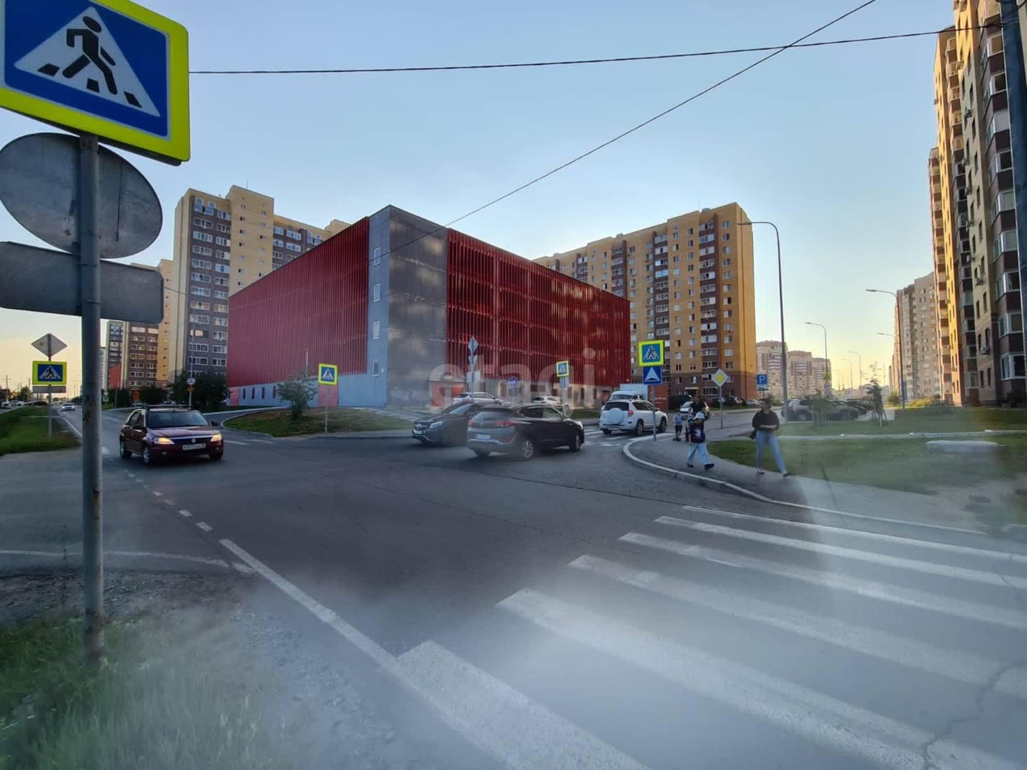 Купить торговое помещение за 9 163 000 рублей на Линейная 13