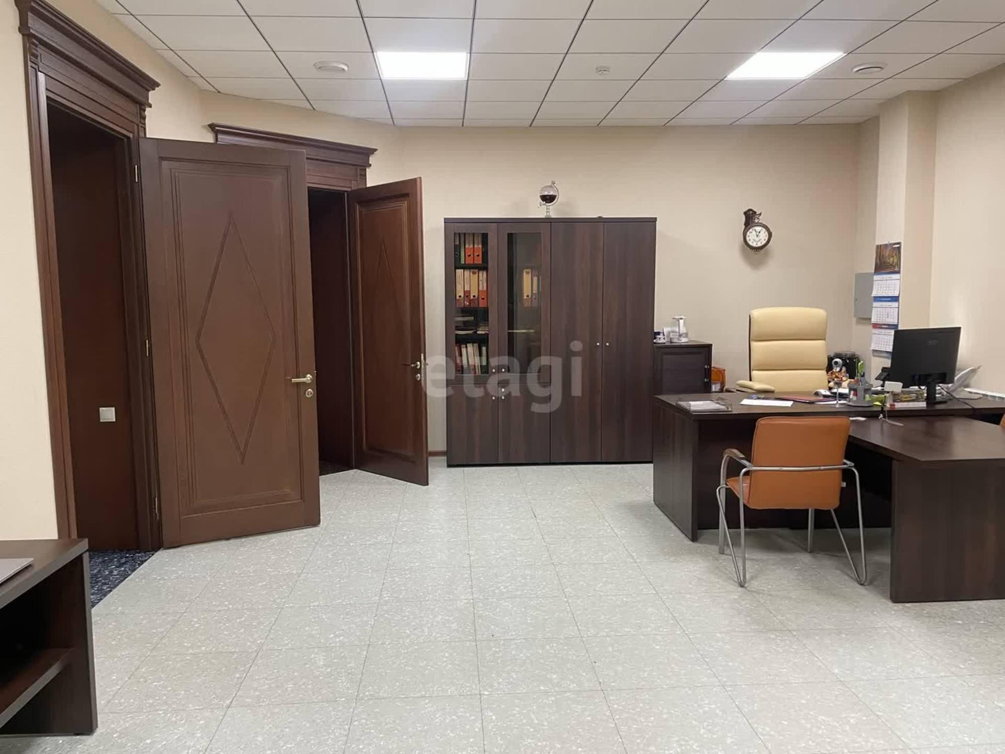 Сдать офис, помещение под офис за 111 200 рублей на Тимофея Чаркова 3