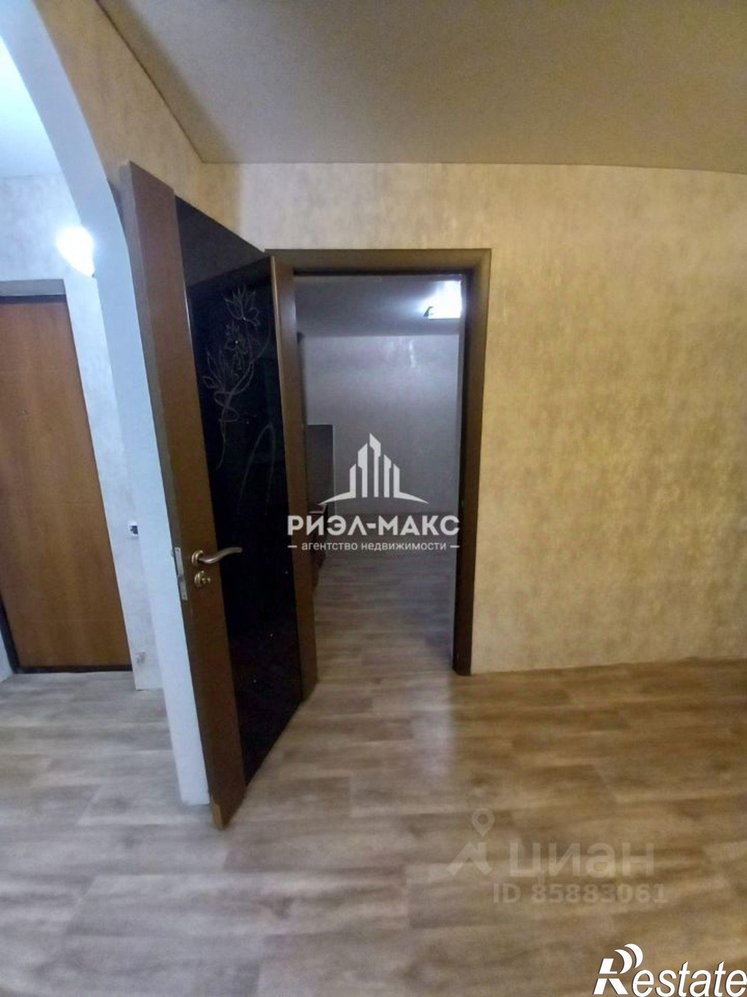 Купить комнату за 1 050 000 рублей на Окружная улица, 13