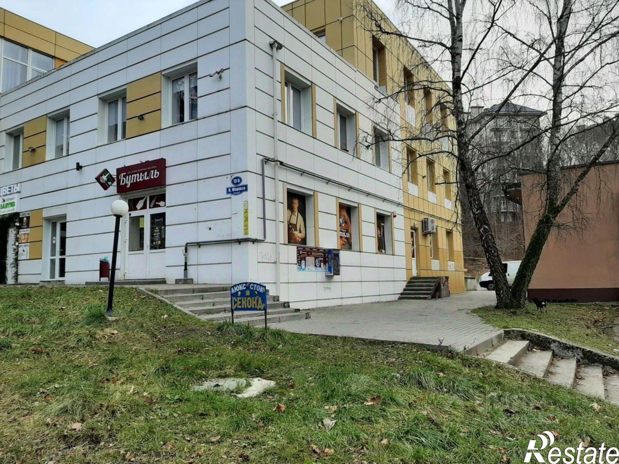 Сдать торговое помещение за 270 000 рублей на улица Карла Маркса, 11Б