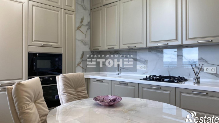 3-комн квартира ул. Крымская, 22, корп.5