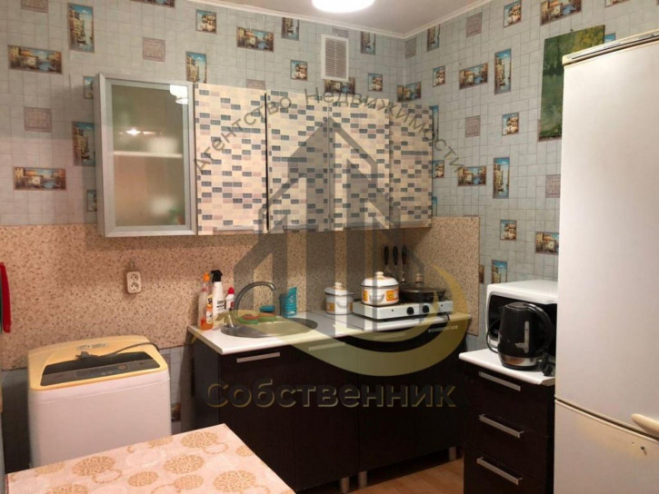 2-комн квартира Макаренко мкр, 2