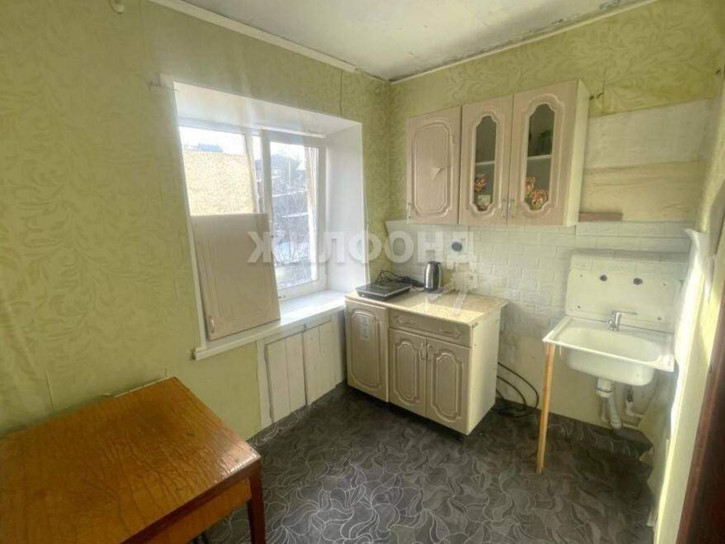 2-комн квартира Суворова улица, д.21