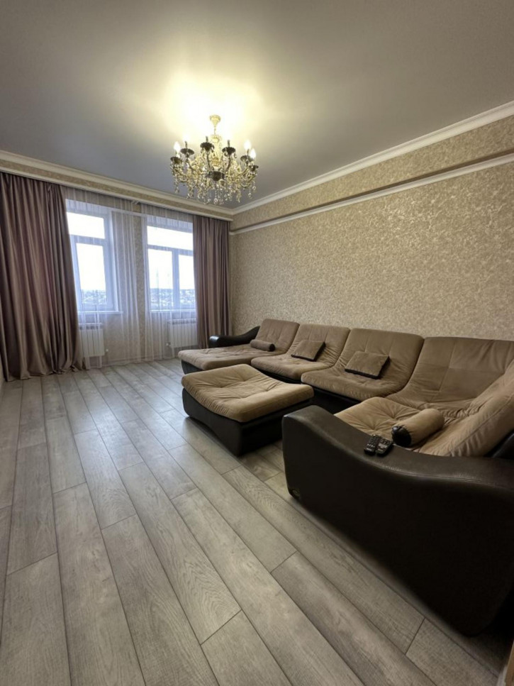 2-комн квартира Пестова ул, 3