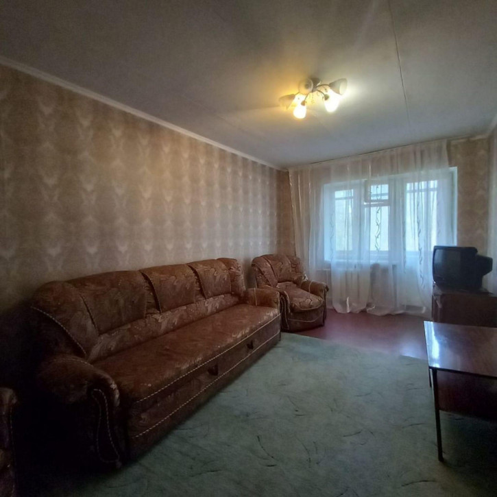 2-комн квартира Октябрьская ул, 471