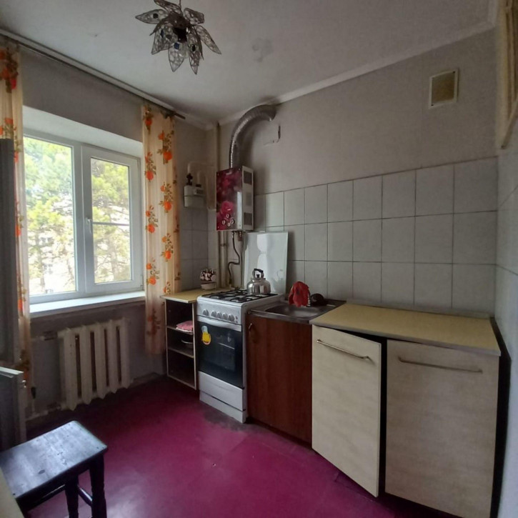 2-комн квартира Октябрьская ул, 471