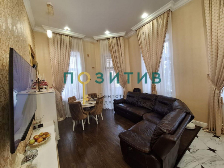 3-комн квартира Козлова ул, 22