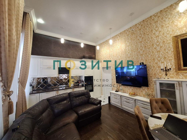 3-комн квартира Козлова ул, 22