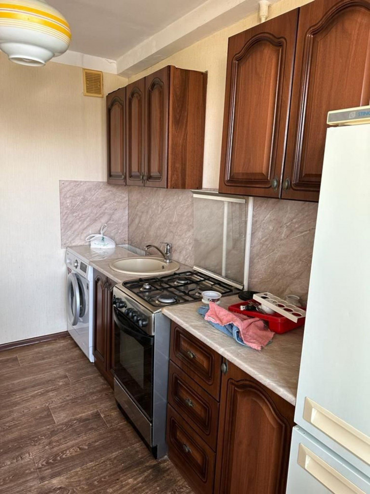 2-комн квартира Октябрьская ул, 422