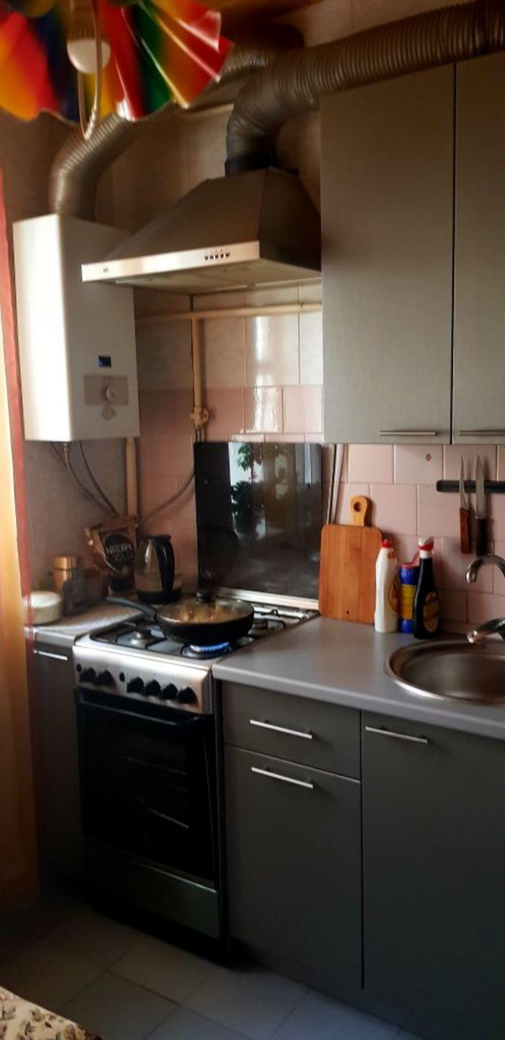 3-комн квартира Ломоносова ул, 2