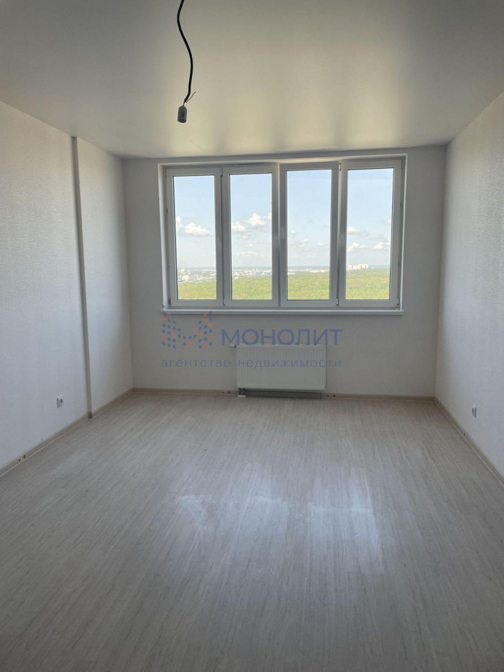 3-комн квартира Русская ул, 47