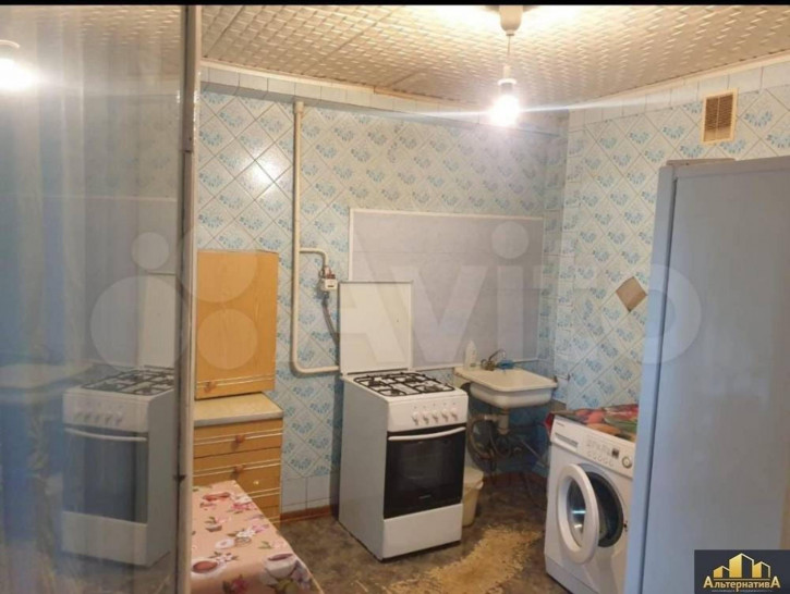 4-комн квартира Жмакина ул.