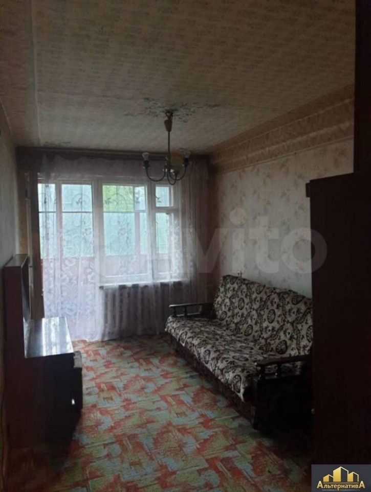 4-комн квартира Жмакина ул.