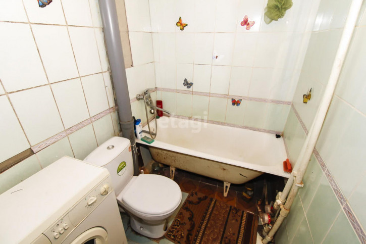 2-комн квартира Барнаульская, 42
