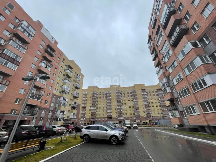 2-комн квартира Голышева, 2