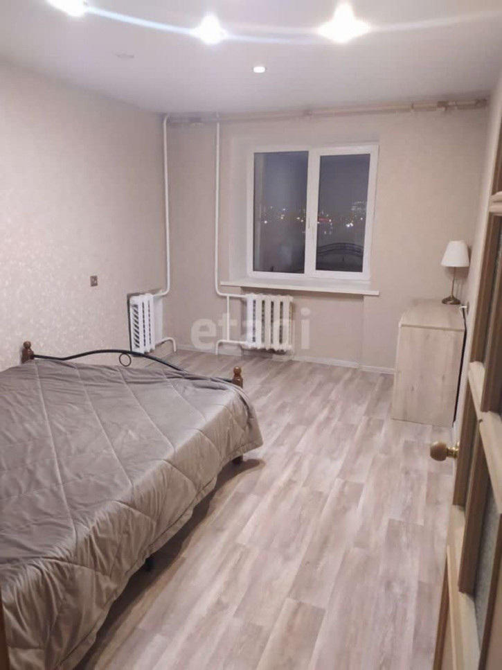 2-комн квартира 9 января, 4