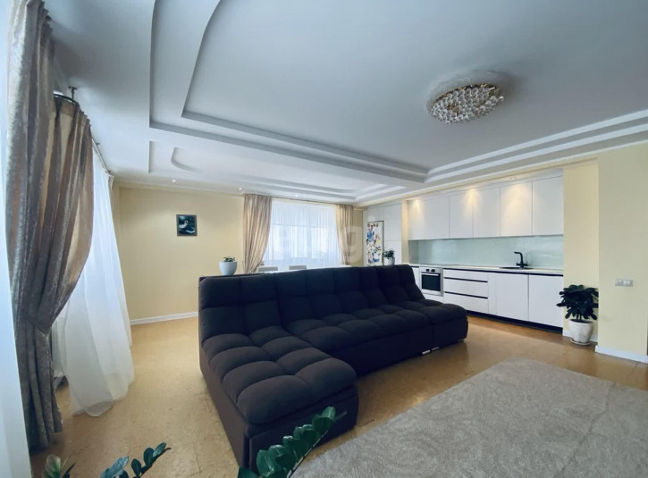 3-комн квартира Первомайская, 34