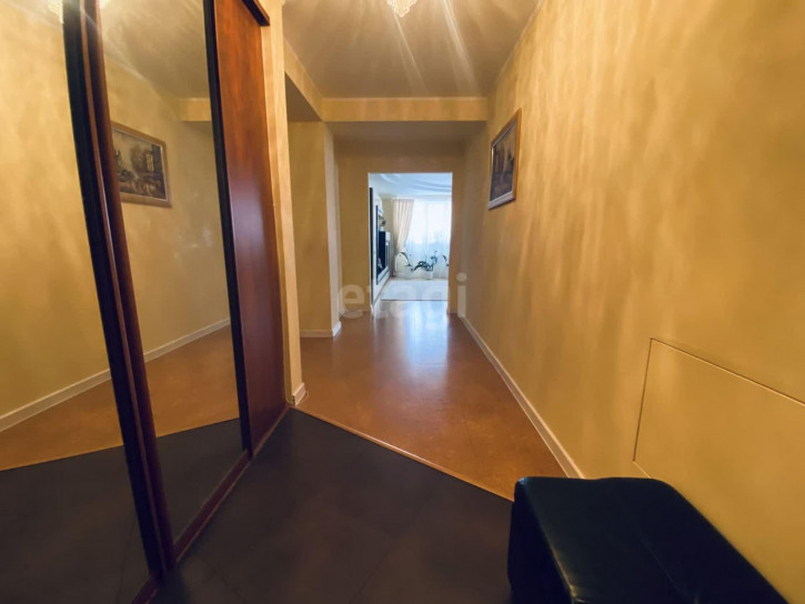 3-комн квартира Первомайская, 34