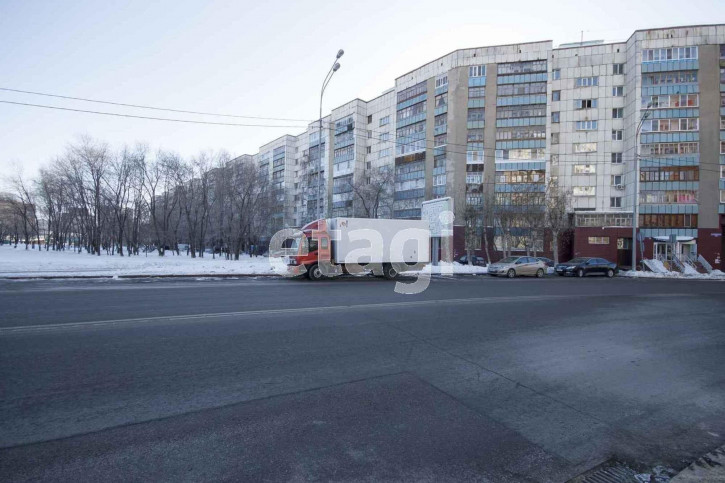 3-комн квартира Олимпийская, 36