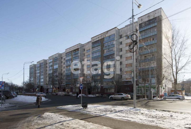3-комн квартира Олимпийская, 36