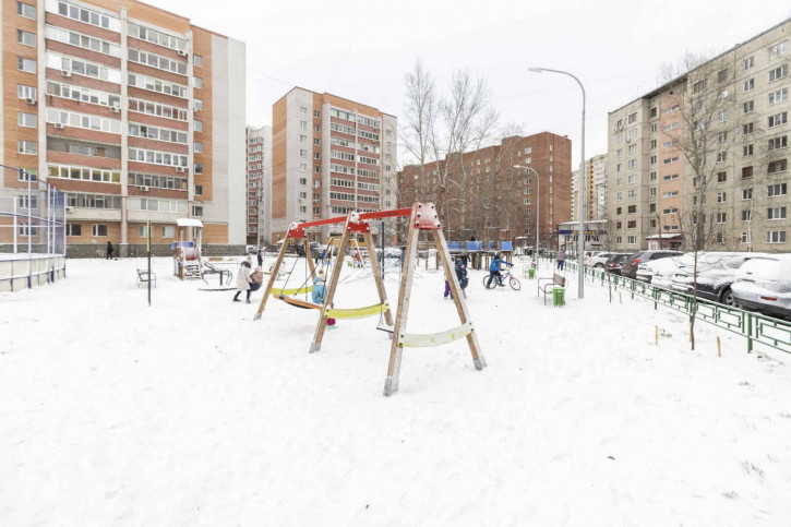 4-комн квартира Заречный проезд, 10