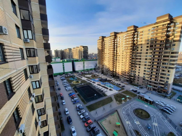Студия Тимофея Чаркова, 81/2