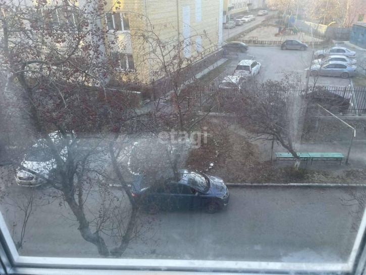 2-комн квартира Щорса, 10