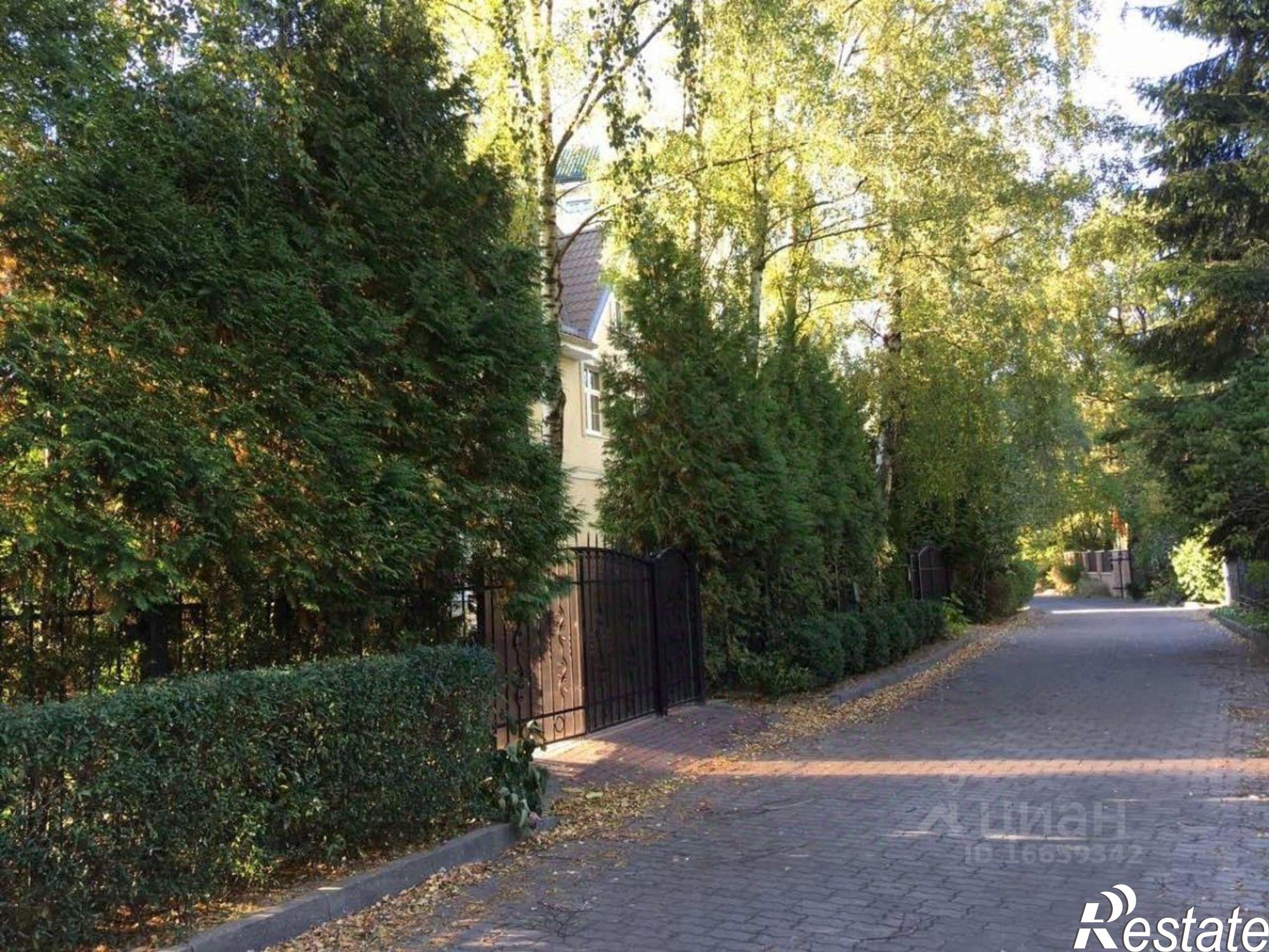 Купить ОСЗ, отдельно стоящее здание за 64 940 000 рублей на улица Архитектора Попова, 6