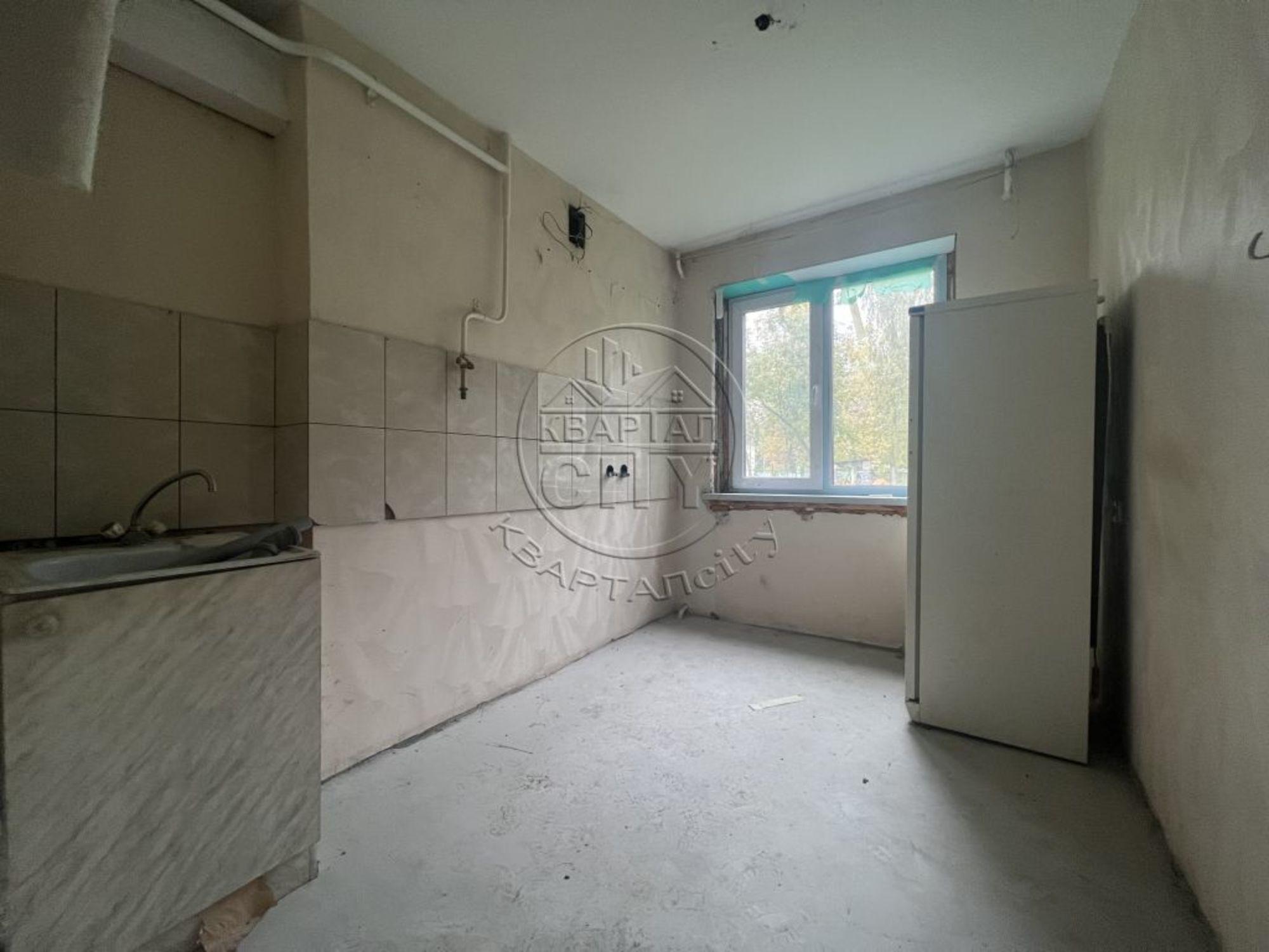 Купить офис, помещение под офис за 4 500 000 рублей на Буревестника ул, 17