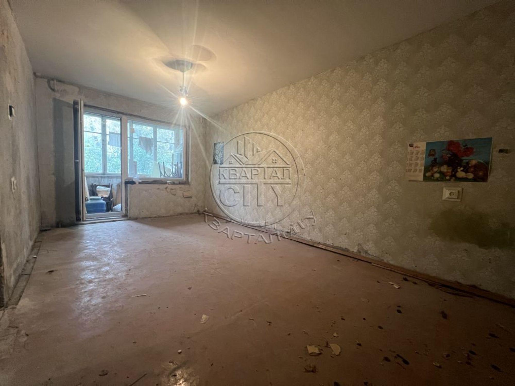 Купить офис, помещение под офис за 4 500 000 рублей на Буревестника ул, 17