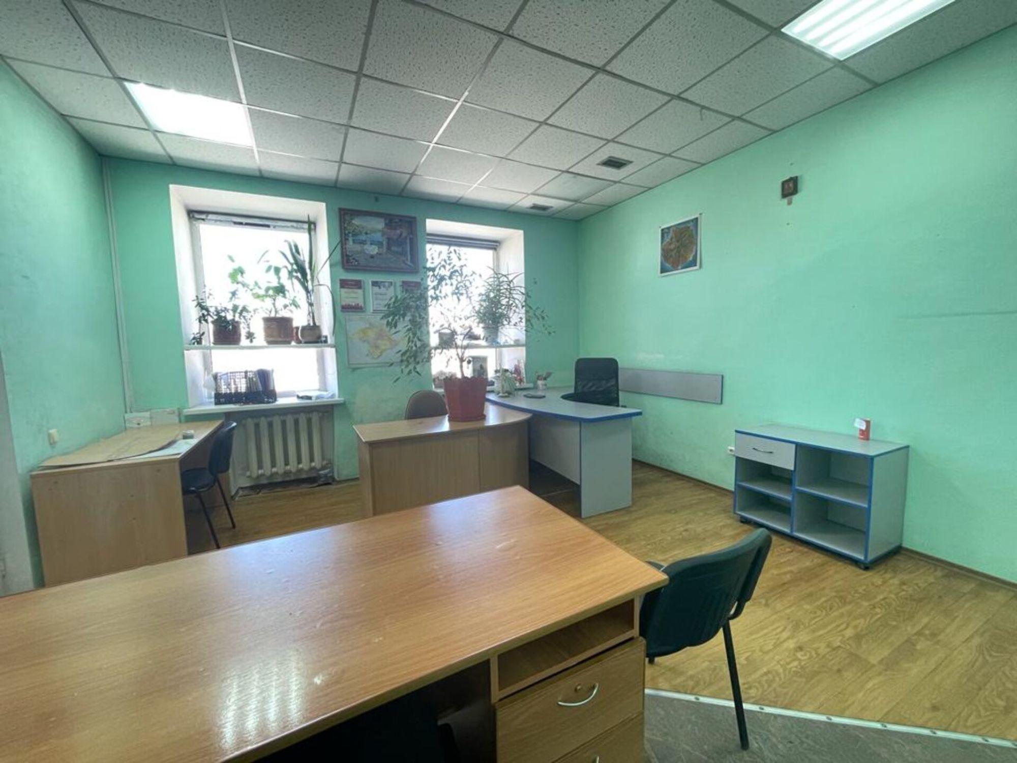 Сдать ОСЗ, отдельно стоящее здание за 55 000 рублей на Желябова ул, 38