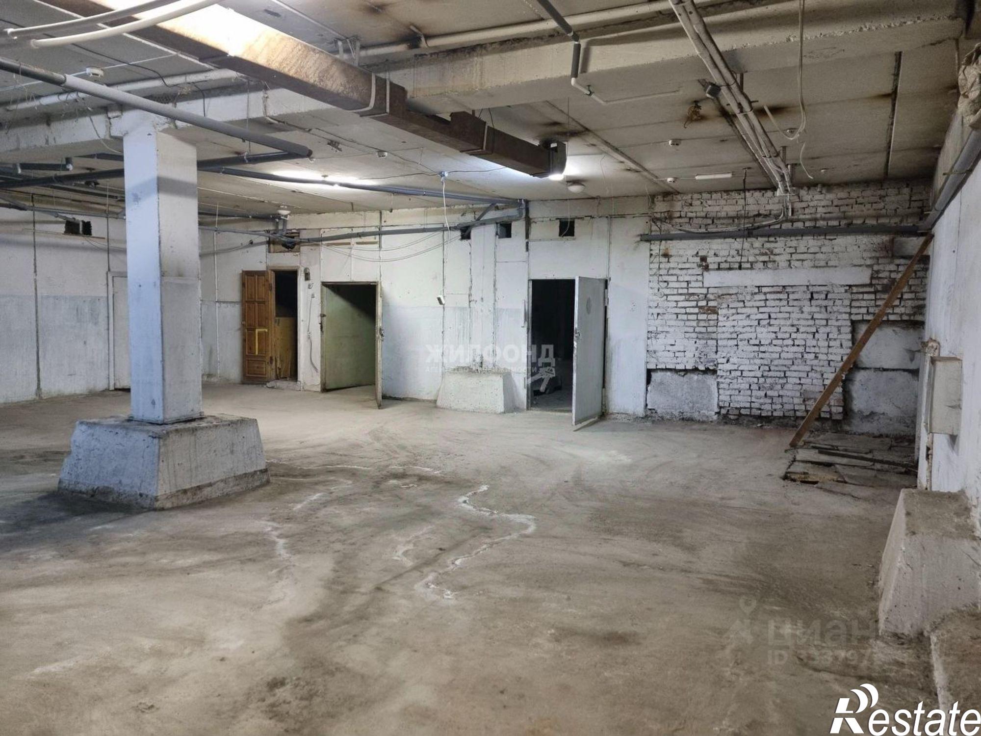 Купить складское помещение за 10 000 300 рублей на улица Бориса Богаткова, 268