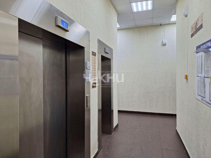 2-комн квартира Июльских Дней ул, 1к1