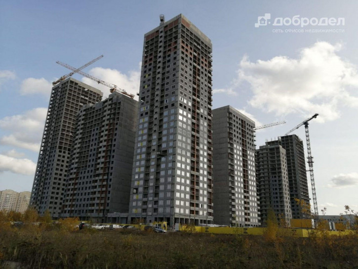 2-комн квартира в новом доме ул. Крауля