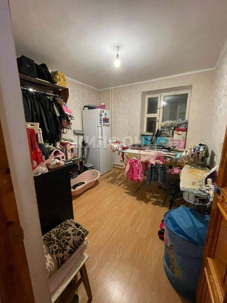 3-комн квартира Тронина улица, д.11