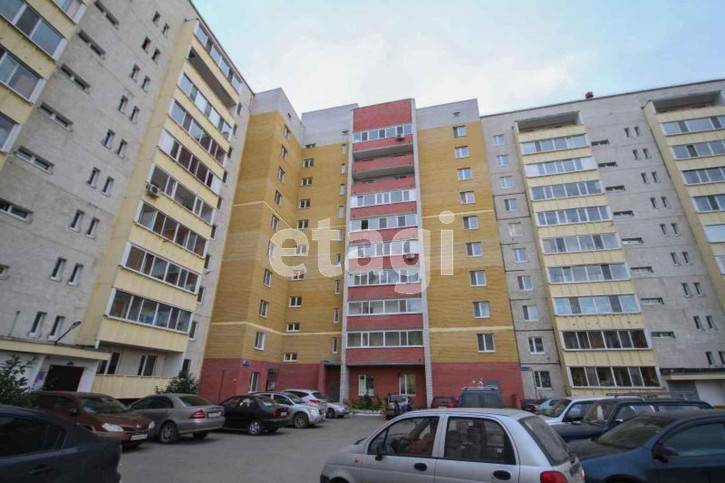 2-комн квартира Малая Боровская, 38/4