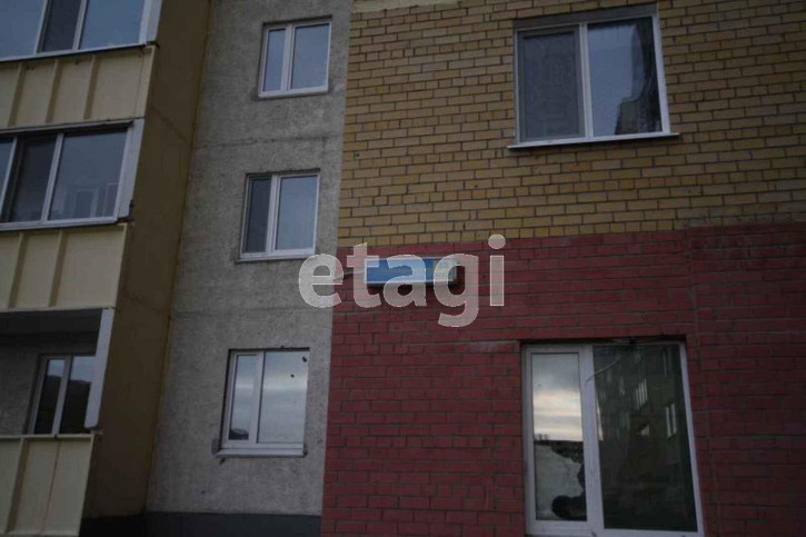 2-комн квартира Малая Боровская, 38/4