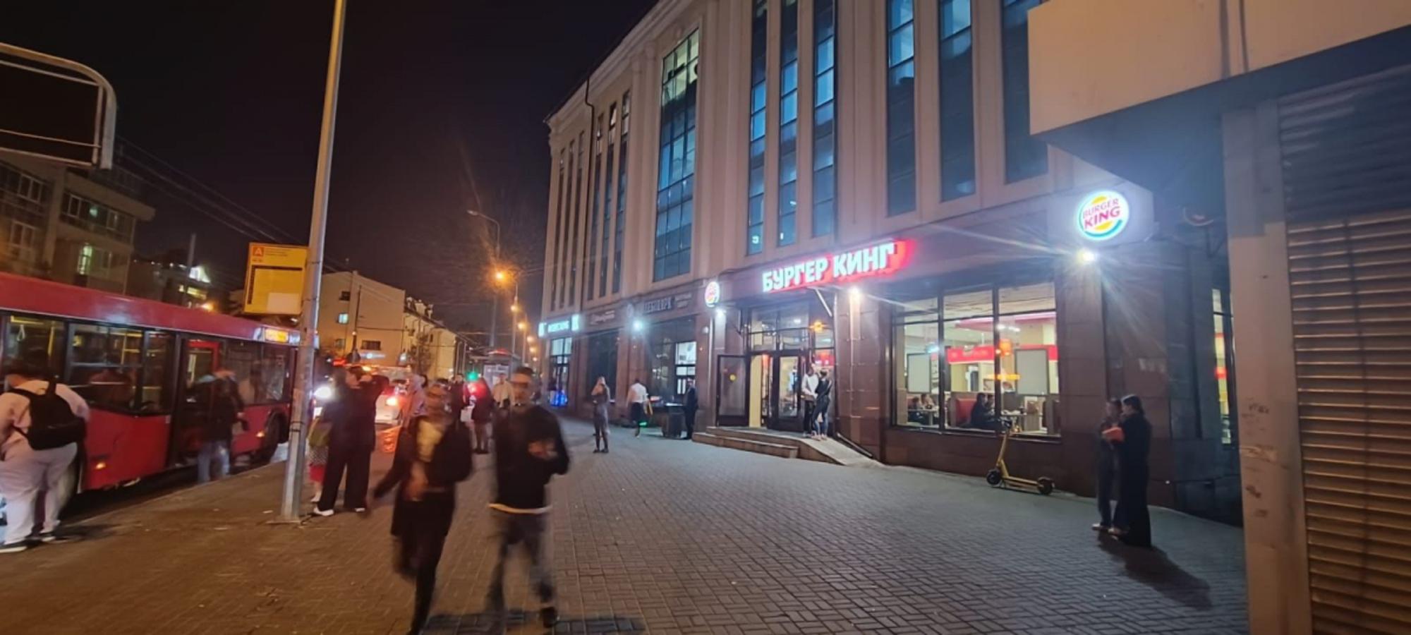 Купить торговое помещение за 600 000 000 рублей на ул Московская, 48