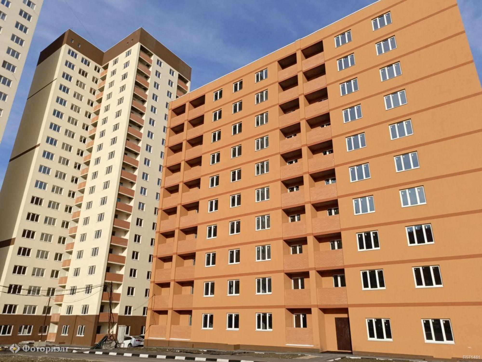 Купить квартиру за 4 166 000 рублей на Героев Отечества пр-кт, 8