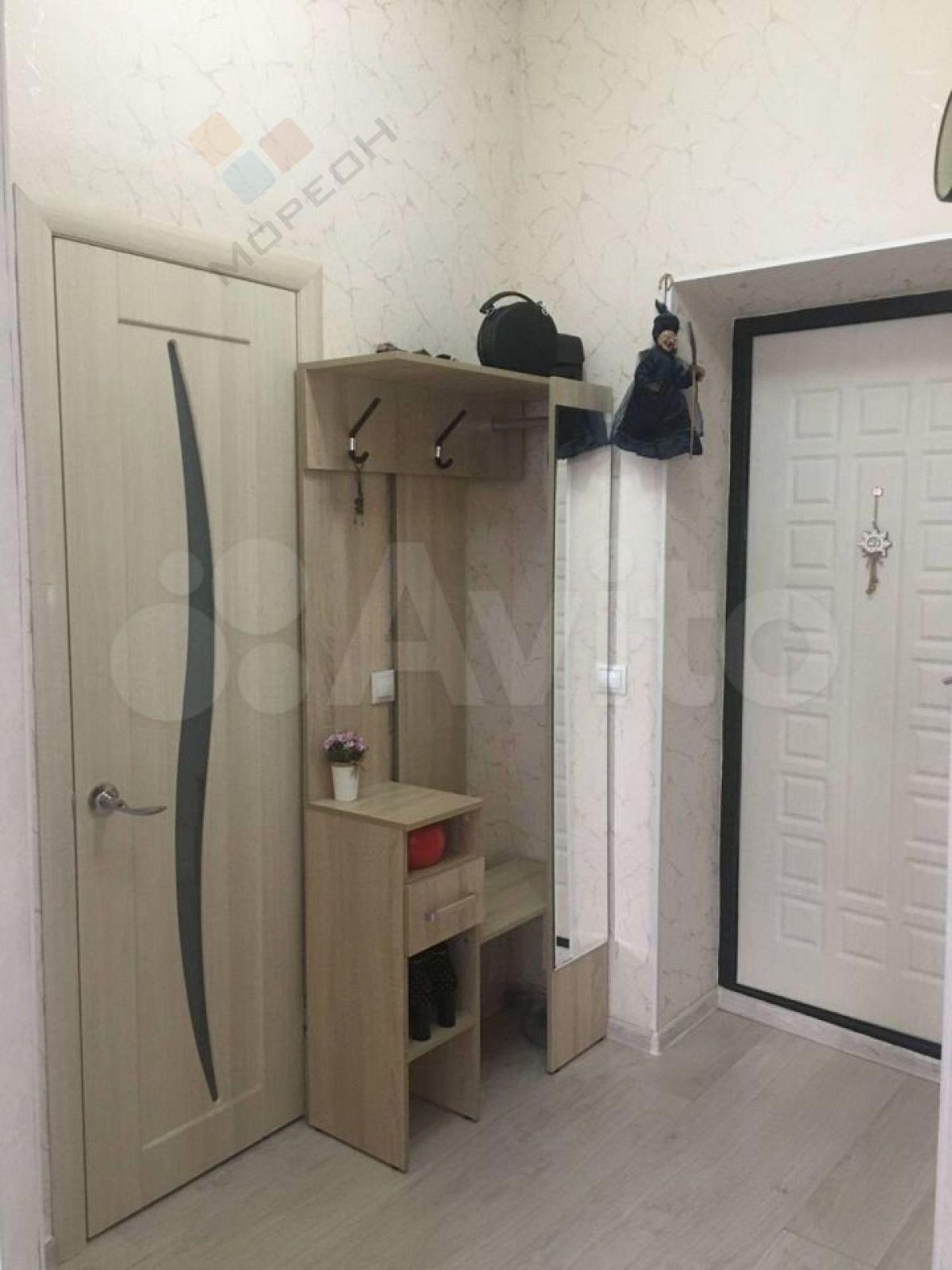 Купить квартиру за 3 330 000 рублей на Генерала Петрова ул, 3