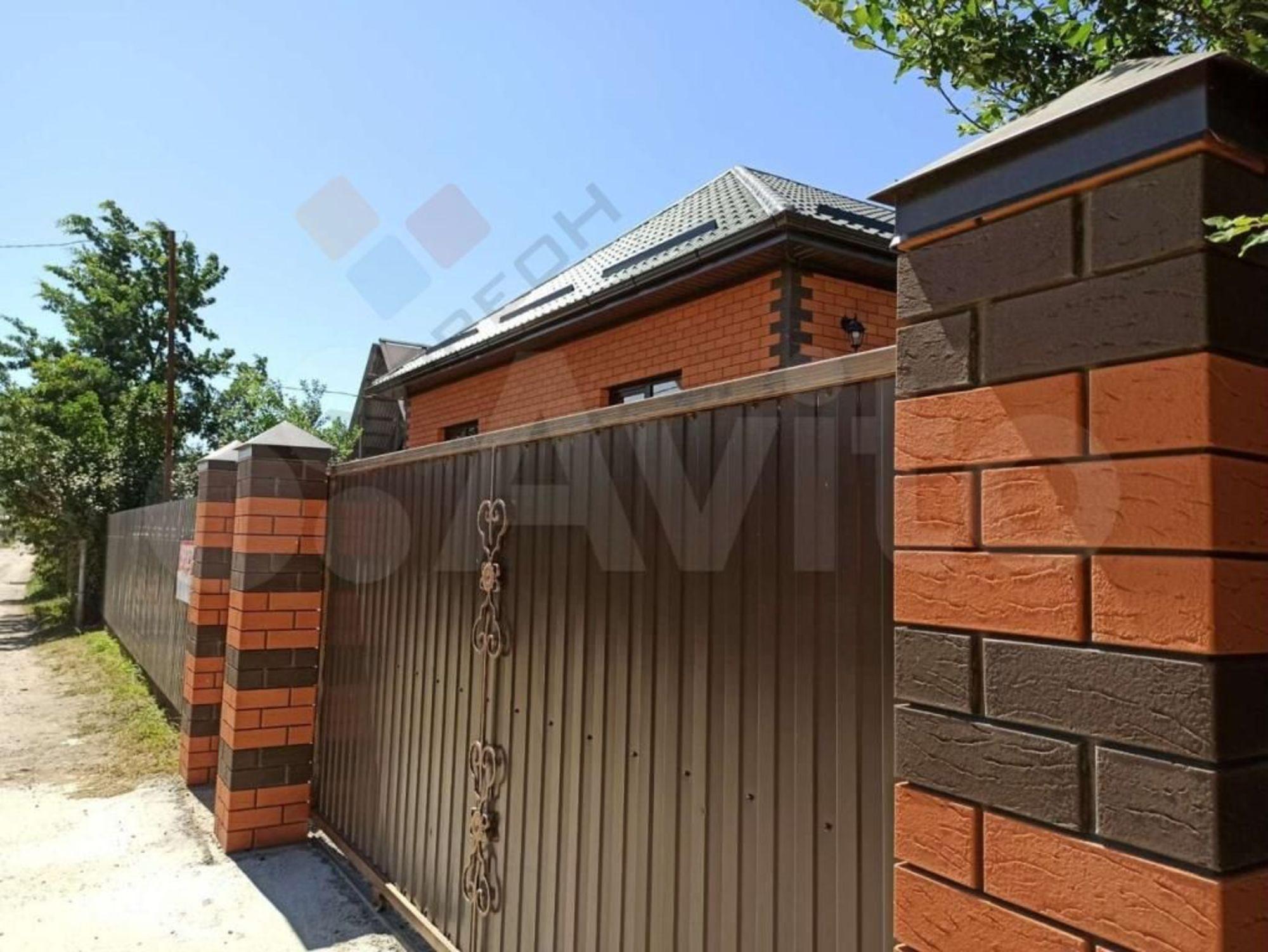 Купить дачу, дом, коттедж за 13 500 000 рублей на Луговая ул, 111