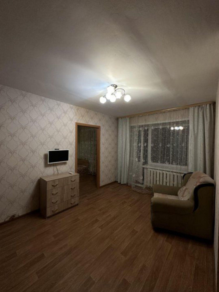 2-комн квартира Ленина пр-кт, 20