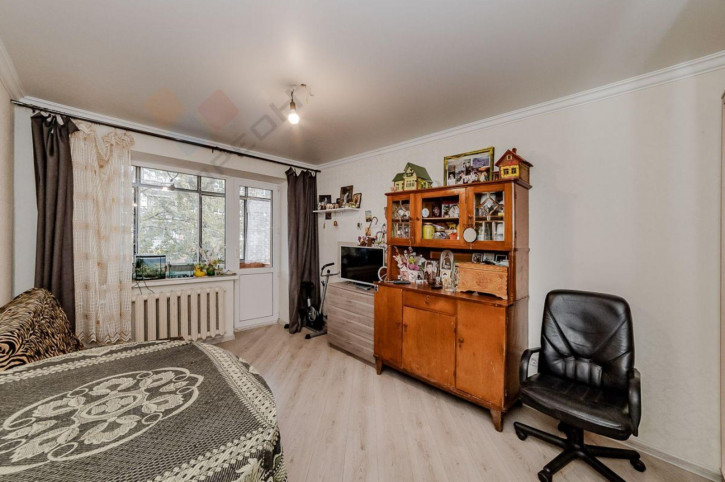 2-комн квартира Славянская ул, 81