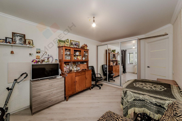 2-комн квартира Славянская ул, 81