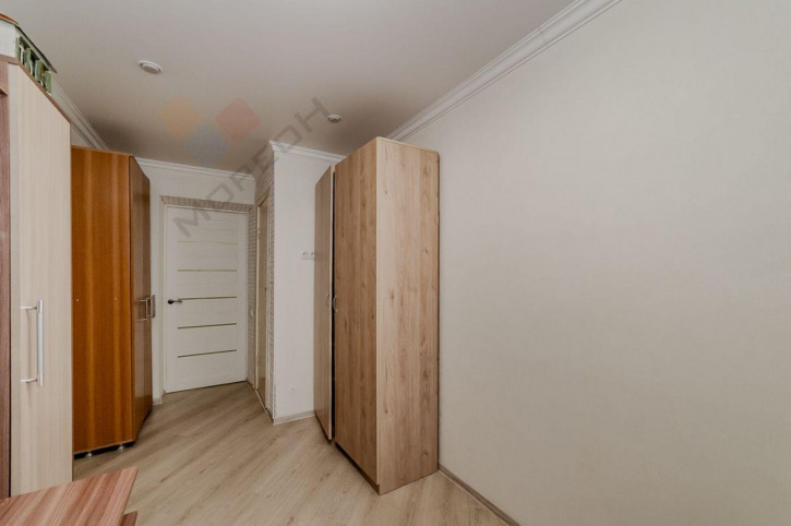 2-комн квартира Славянская ул, 81