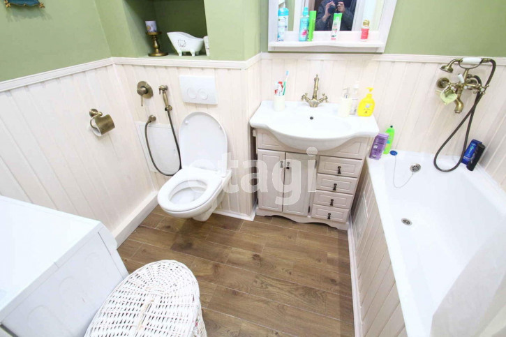 2-комн квартира Венеция мкр., 44
