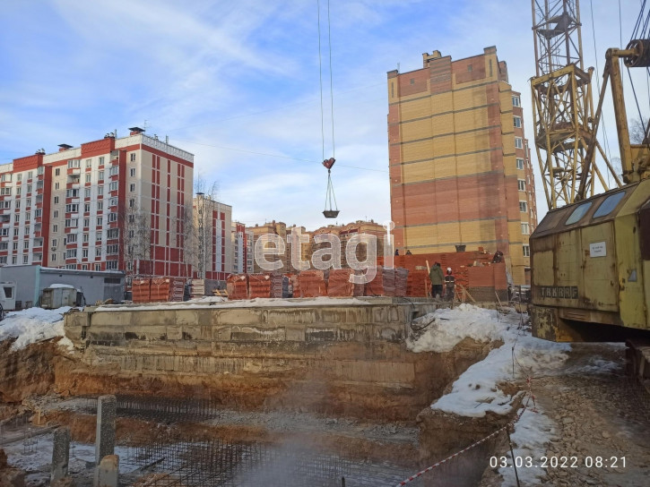 4-комн квартира в новом доме Новый город мкр., 11В