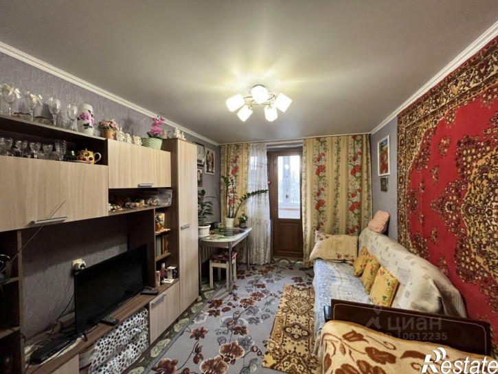 Комната Новозыбковская улица, 19,  д. 19