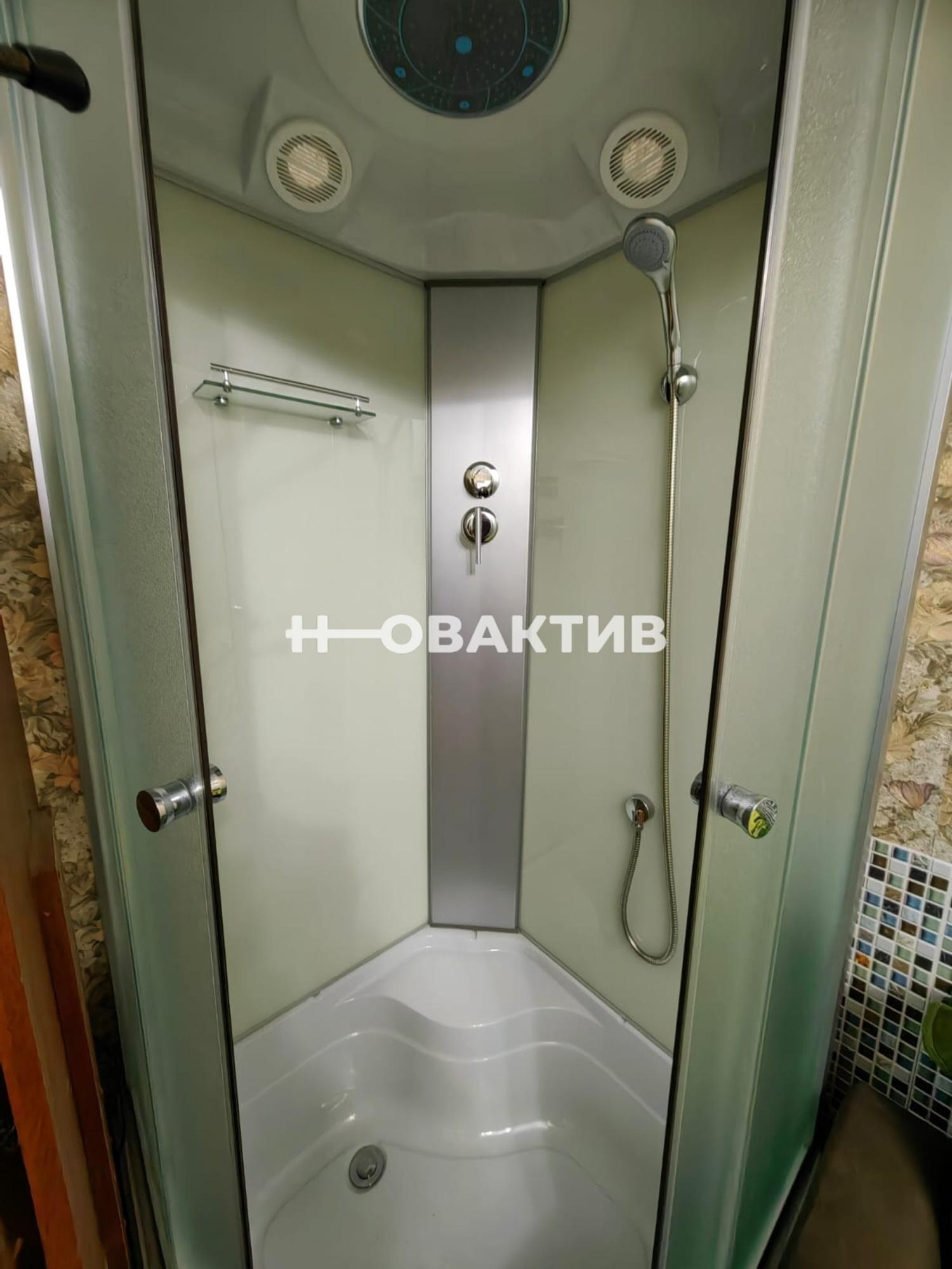 Купить комнату за 2 250 000 рублей на Жуковского, 105