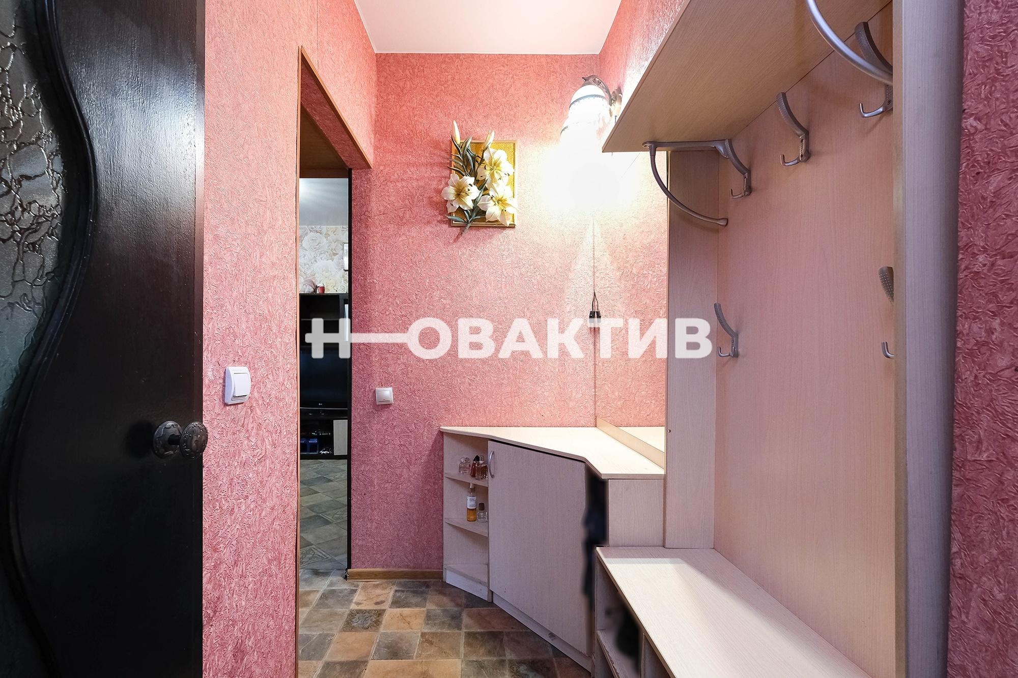 Купить квартиру за 3 650 000 рублей на Аксёнова, 48